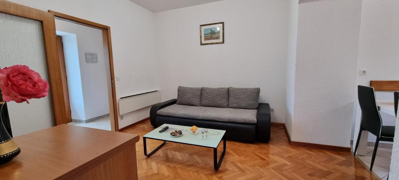Apartments Anamarija Опатія Екстер'єр фото