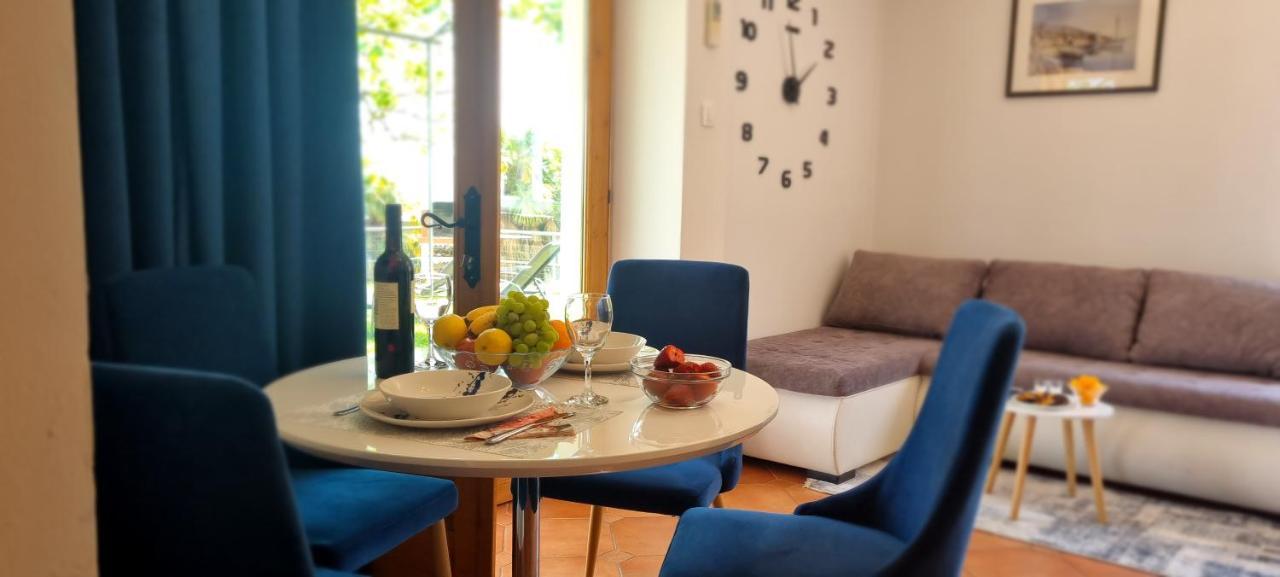 Apartments Anamarija Опатія Екстер'єр фото